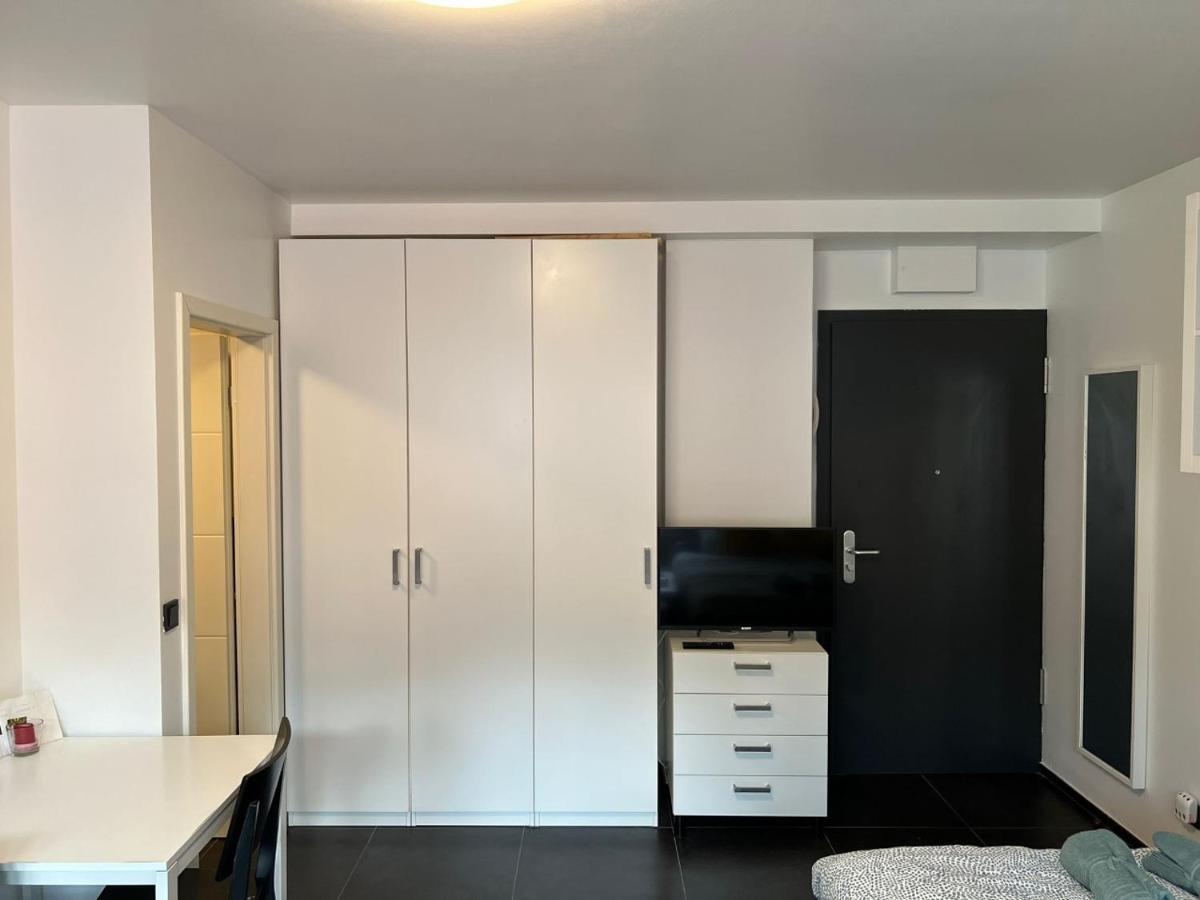 Modern Studio Lux-City Люксембург Экстерьер фото